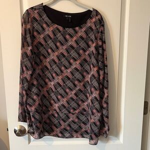NIC+ZOE Black and Pink Plaid Long-Sleeve Tunic